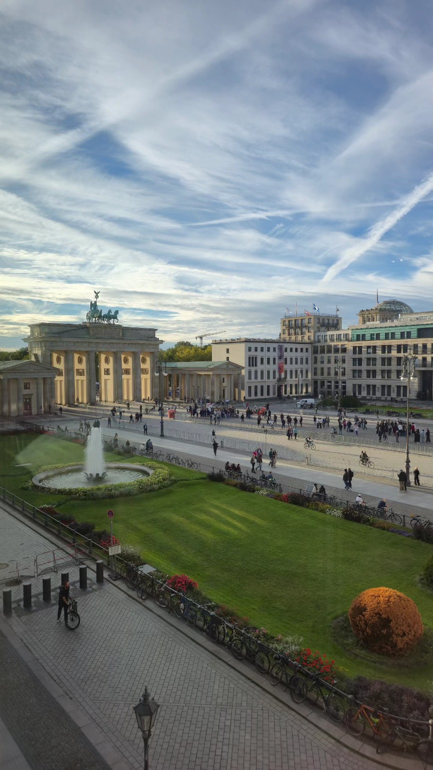 Blick auf das Brandenburger Tor während des Besuchs in Berlin